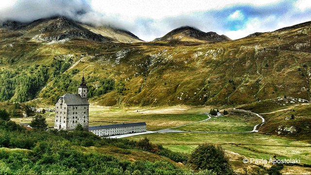 Skryté ŠVÝCARSKO, Pavla Apostolaki